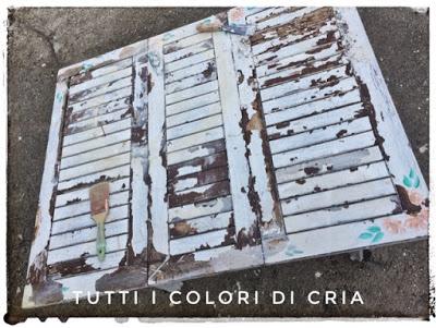 Altro tavolo da giardino recuperato. Altro tavolo da giardino recuperato.