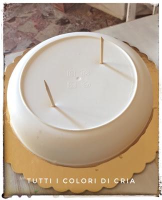 Un cupcake gigante per uno SMASH CAKE Un cupcake gigante per uno SMASH CAKE