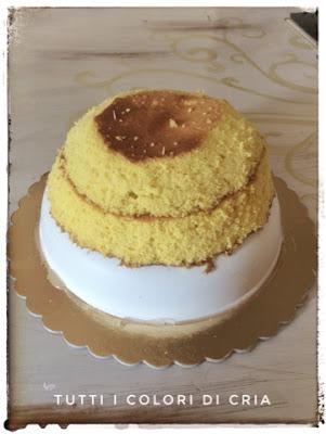 Un cupcake gigante per uno SMASH CAKE Un cupcake gigante per uno SMASH CAKE