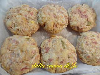 Pressknodeln alle melanzane e pasta di salame Pressknodeln alle melanzane e pasta di salame