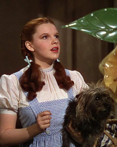 Il Mago di Oz debuttava sullo schermo proprio il 12 agosto di 79 anni fa Il Mago di Oz debuttava sullo schermo proprio il 12 agosto di 79 anni fa