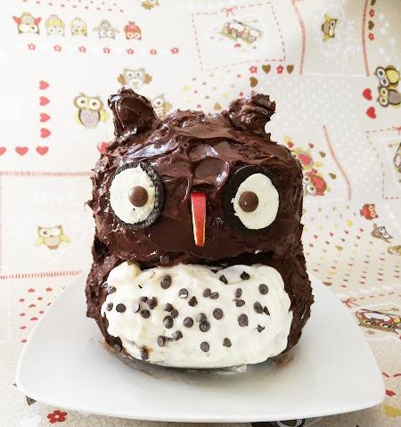 TORTA GUFO PER IL COMPLEANNO DI GIULIA TORTA GUFO PER IL COMPLEANNO DI GIULIA