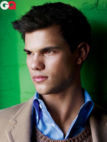 TaylorLautnerforGQUS08