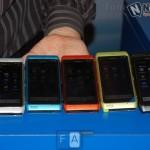 Nokia N8: argento, blu, arancio, verde e nero!