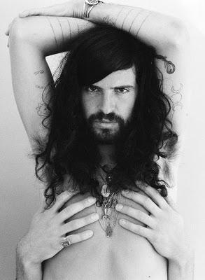 E proprio vero che si può imparare da chiunque... anche se non conoscete Devendra Banhart