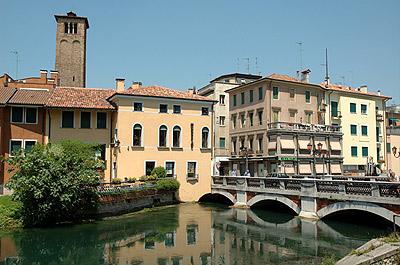 Treviso dilaziona la Giustizia