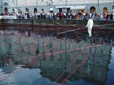 Andrea Loreni passeggia in testa agli italiani