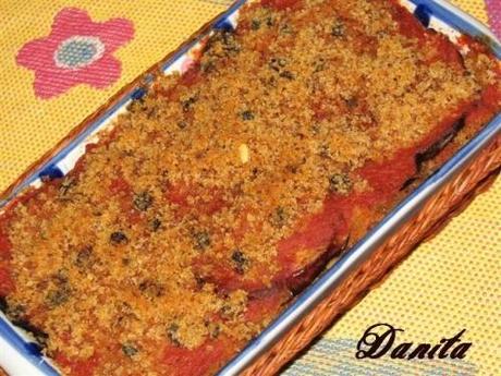 Terrina di melanzane con mollica tostata