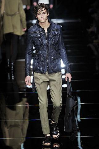 Sfilata Burberry Prorsum Spring 2011