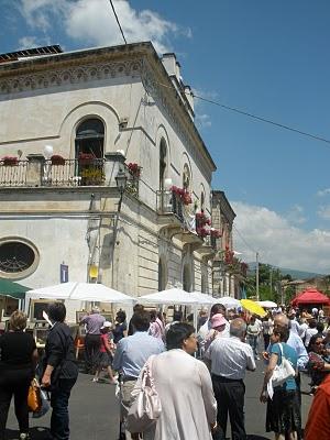 Viscalori. MUSICA.ARTE.FIORI.COLORI 2010