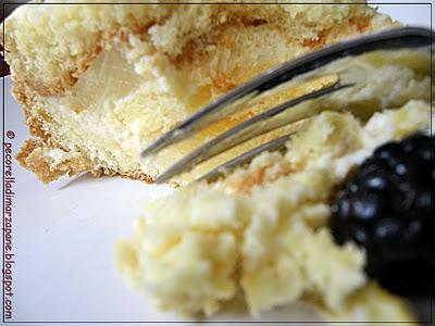 Torta Mimosa con variante all'ananas