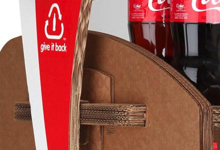 Visual merchandising: gli espositori della Coca Cola diventano 