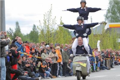 FOTO DEL GIORNO 24 MAGGIO 2011 : IL RADUNO DELLE VESPE IN NORVEGIA