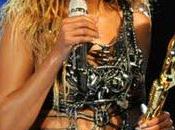 Millenium Awards Beyonce!