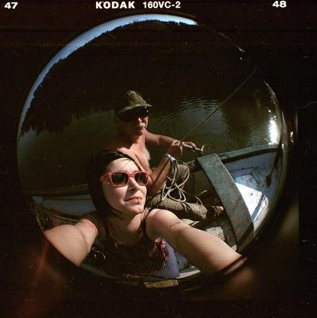 LOMOGRAPHY • sul fiume Po con Diana F+ e Kodak 160VC