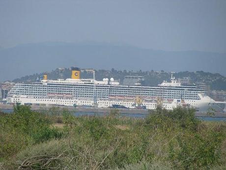 costa atlantica, una meraviglia a cagliari