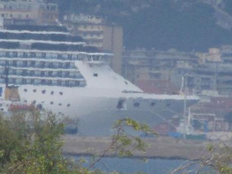 costa atlantica, una meraviglia a cagliari