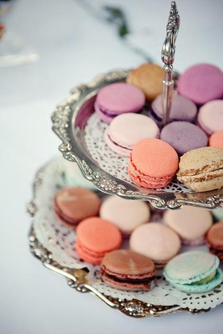 I LIKE | Macarons: Ladurée Vs. Pierre Hermé