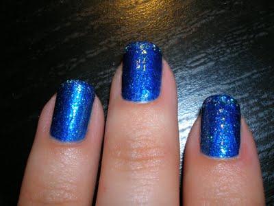 Rubrica Nail Art - N°2 - Blue Green Glitter Cangianti