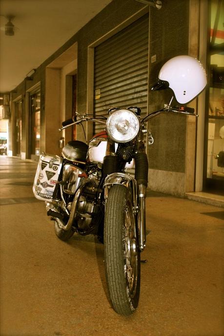 Triumph Bologneville