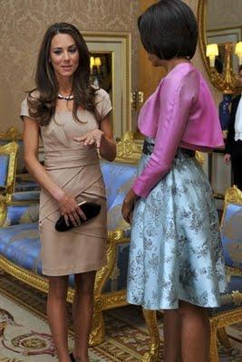 Il sito va in tilt per il tubino bon ton di Kate Middleton
