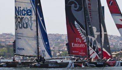 Record di Regate a Istanbul: primo Emirates Team New Zealand