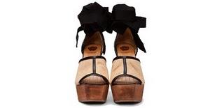 VIKTOR & ROLF // RIBBON TIE HEELS