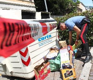 Trovato neonato vicino a un cassonetto,sta bene