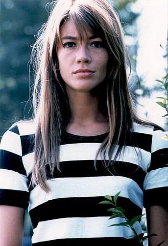 Francoise Hardy: beauty and fashion icon!