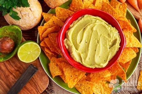 Hummus: 3 gustose varianti super colorate Hummus di piselli
