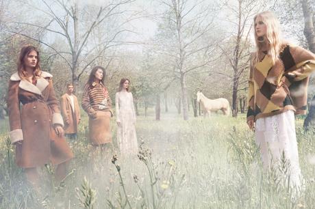 ERMANNO SCERVINO CAMPAGNA ADV 18/19 FW ERMANNO SCERVINO CAMPAGNA ADV 18/19 FW