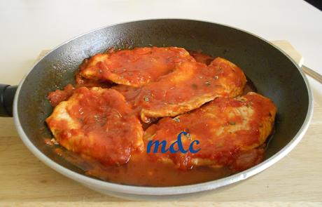 Petto di Pollo alla Pizzaiola (Petto di pollo al pomodoro) Petto di Pollo alla Pizzaiola (Petto di pollo al pomodoro)