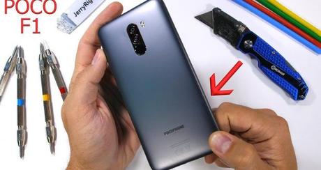 Xiaomi Pocophone F1 è resistente quanto la concorrenza? | Test di resistenza Xiaomi Pocophone F1