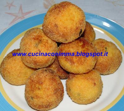 POLPETTE DI ZUCCA E RICOTTA POLPETTE DI ZUCCA E RICOTTA