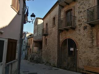 Borgo e Castello di QUAGLIETTA - Albergo Diffuso ( FotoGallery ) Borgo e Castello di QUAGLIETTA - Albergo Diffuso ( FotoGallery )