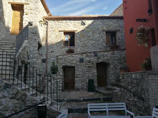 Borgo e Castello di QUAGLIETTA - Albergo Diffuso ( FotoGallery ) Borgo e Castello di QUAGLIETTA - Albergo Diffuso ( FotoGallery )