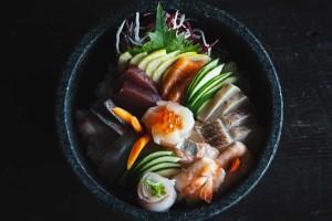 Pokè bowl: cos’è e come si prepara come preparare una poke bowl