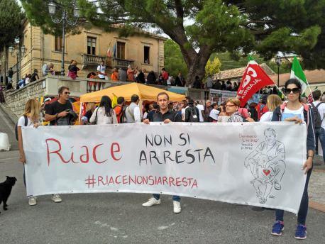 Mimmo Lucano e la verità che fa ordine, di Franca Fortunato Mimmo Lucano e la verità che fa ordine, di Franca Fortunato