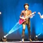 “Essere o Benessere” di Giovanni D’Angella: l’apertura della stagione di cabaret del Teatro Manzoni di Milano “Essere o Benessere” di Giovanni D’Angella: l’apertura della stagione di cabaret del Teatro Manzoni di Milano