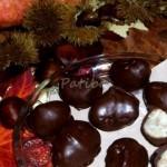 Castagne ricoperte di cioccolato Castagne ricoperte di cioccolato