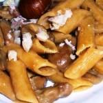 Pasta corta al sugo di porcini e castagne Pasta corta al sugo di porcini e castagne