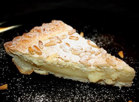 TORTA DELLA NONNA TORTA DELLA NONNA