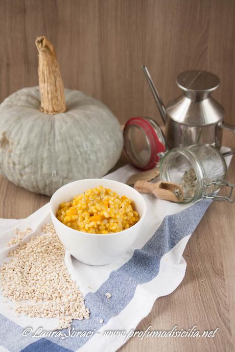 Orzotto alla Zucca e Rosmarino Orzotto alla Zucca e Rosmarino
