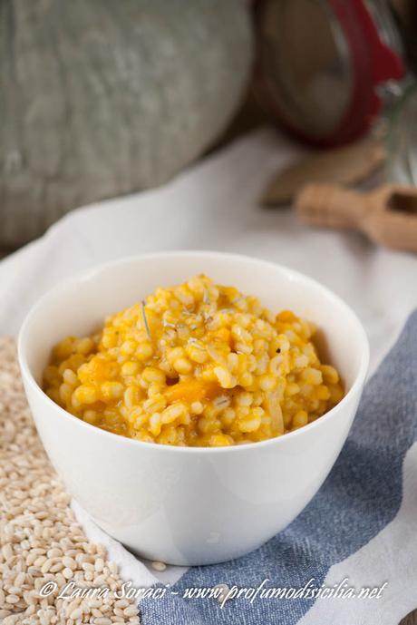 Orzotto alla Zucca e Rosmarino Orzotto alla Zucca e Rosmarino