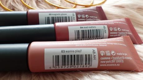 Essence COLOUR BOOST MAD ABOUT MATTE review Essence COLOUR BOOST MAD ABOUT MATTE review