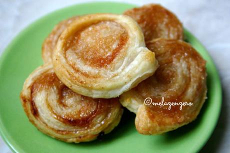 La finta pasta sfoglia (ricetta base, rapida) girandole di sfoglia