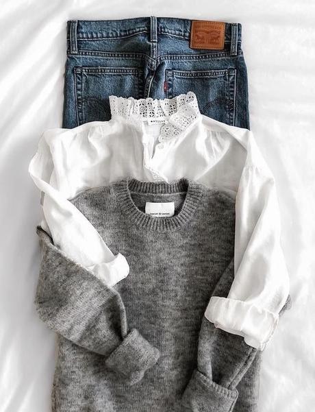 Pizzo d’inverno, indossa così il tocco di femminilità per eccellenza: 20 idee per te! Pizzo d’inverno, indossa così il tocco di femminilità per eccellenza: 20 idee per te!