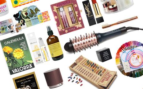 Natale: maxi guida alle idee regalo per lei - Beauty e Tempo libero Natale: maxi guida alle idee regalo per lei - Beauty e Tempo libero