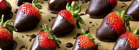 Tutte le ricette per creare dolci tipici e tradizionali natalizi: ecco 10 Dolci con Frutta FragoleCioccolato_Big