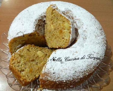 CIAMBELLA DI ZUCCA CON RICOTTA E MELE CIAMBELLA DI ZUCCA CON RICOTTA E MELE